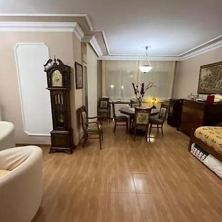 Granada, Ciudad Encantada Apartman Cájar