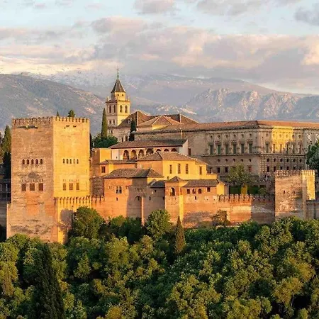 Granada, Ciudad Encantada Cájar